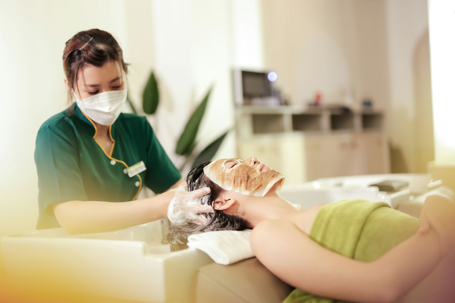 Shampoo & Facial Care